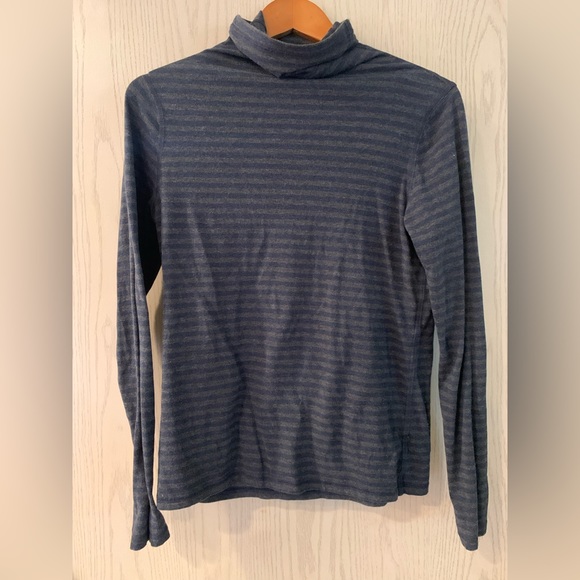 Cabi Turtle Neck Striped Shirt - Picture 2 of 5